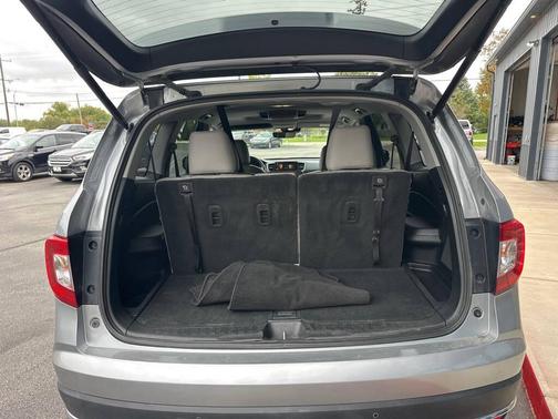 2020 Honda Pilot Touring 8-Passenger