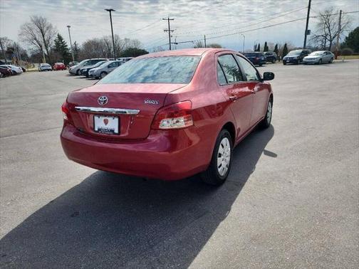 2012 Toyota Yaris LE