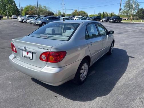 2004 Toyota Corolla LE