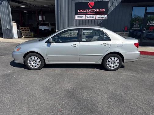 2004 Toyota Corolla LE