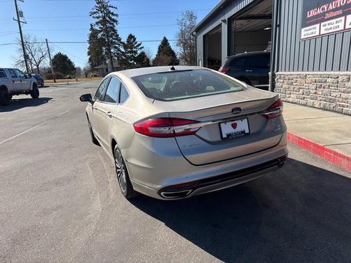 2017 Ford Fusion SE