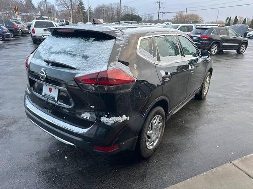 2018 Nissan Rogue S