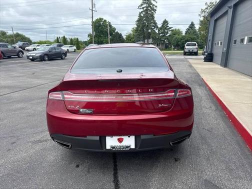 2014 Lincoln MKZ Base