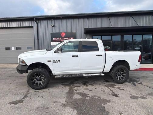 2015 RAM 1500 Sport