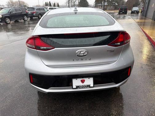 2019 Hyundai IONIQ Hybrid Blue