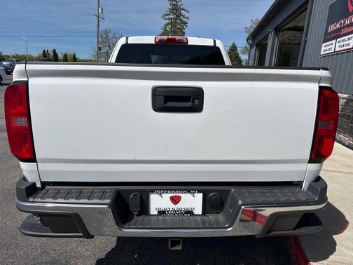 Summit White 2018 Chevrolet Colorado WT