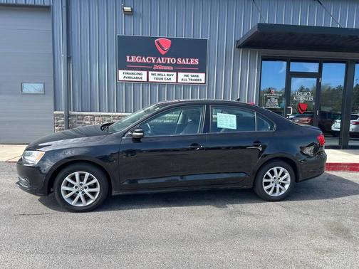 Black Uni 2011 Volkswagen Jetta SE