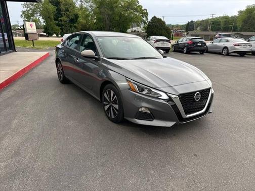 2021 Nissan Altima 2.5 SV