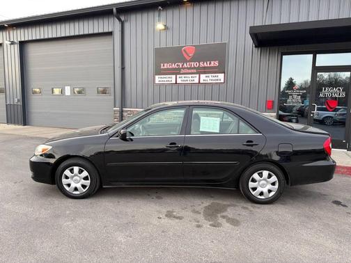 2002 Toyota Camry LE