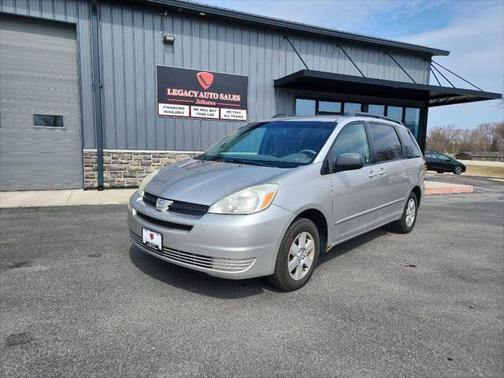 2005 Toyota Sienna LE