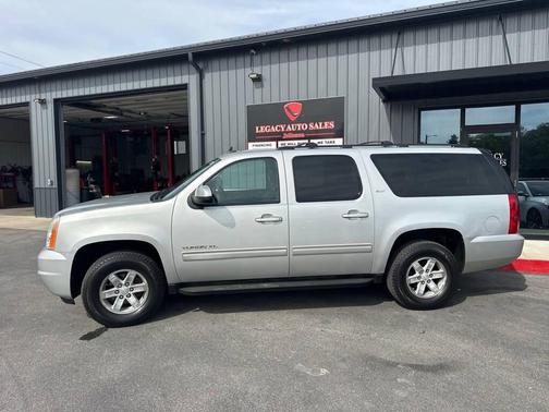 2011 GMC Yukon XL 1500 SLT