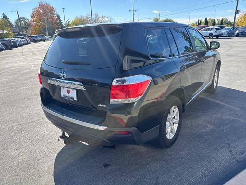 2012 Toyota Highlander SE