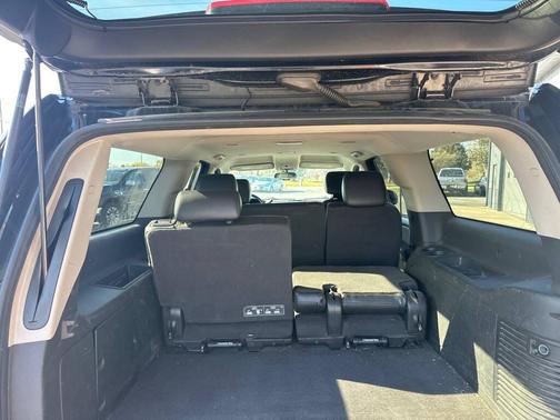 2012 Chevrolet Suburban 1500 LT