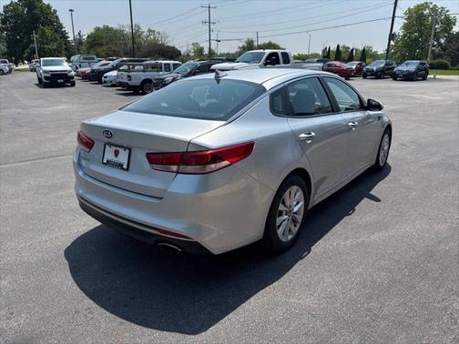 2017 Kia Optima LX