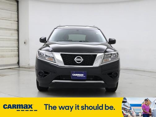 2016 Nissan Pathfinder S