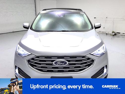 Silver 2019 Ford Edge SEL