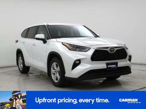 2023 Toyota Highlander LE