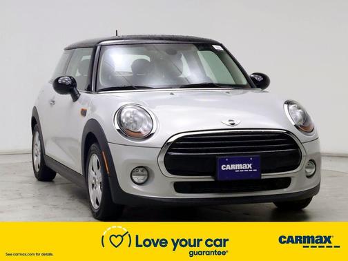 Photo 5 of 25 of 2017 MINI Hardtop Cooper