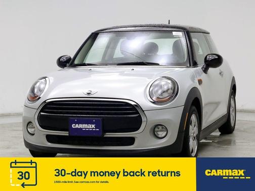 Photo 4 of 25 of 2017 MINI Hardtop Cooper