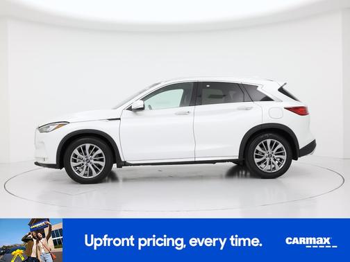 White 2023 INFINITI QX50 Luxe