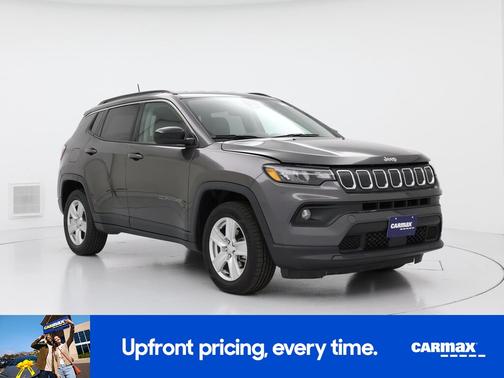Gray 2022 Jeep Compass Latitude