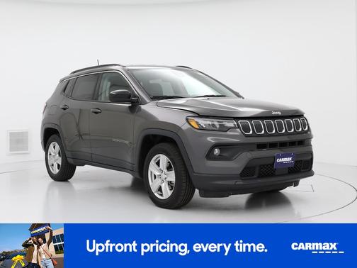 Gray 2022 Jeep Compass Latitude
