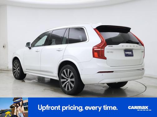 2023 Volvo XC90 B5 Plus