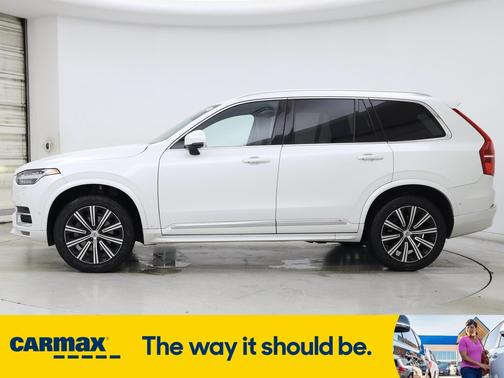 2023 Volvo XC90 B5 Plus