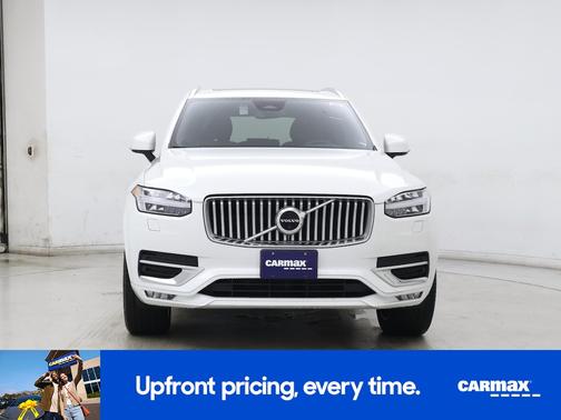 2023 Volvo XC90 B5 Plus