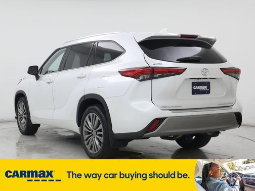2022 Toyota Highlander Platinum