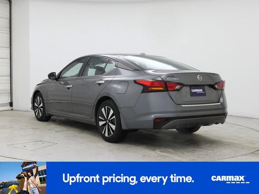 2022 Nissan Altima SV