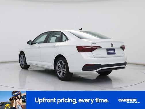 White 2024 Volkswagen Jetta SE