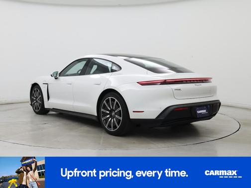 2021 Porsche Taycan 