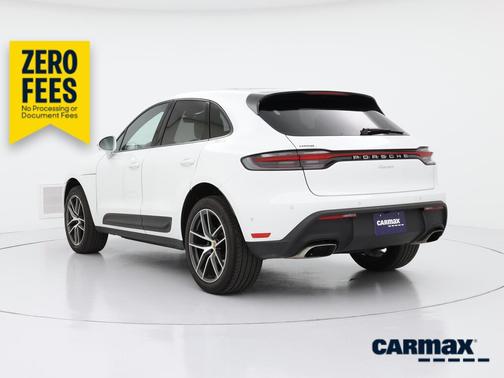 White 2022 Porsche Macan