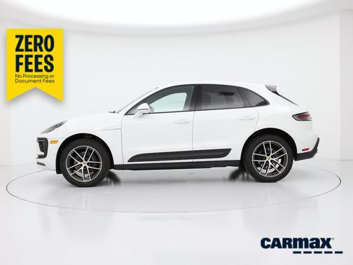 White 2022 Porsche Macan