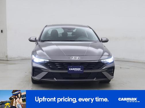 Gray 2025 Hyundai ELANTRA SEL Convenience