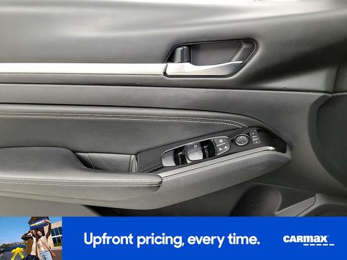 2020 Nissan Altima SV