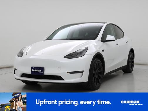White 2023 Tesla Model Y Long Range