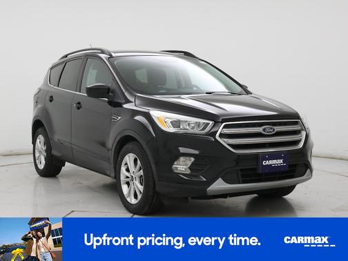 Black 2017 Ford Escape SE