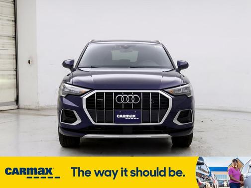 2022 Audi Q3 Premium