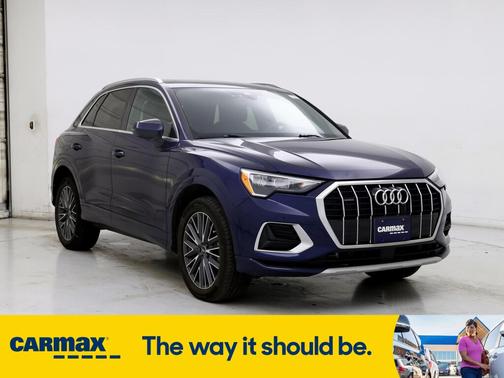 2022 Audi Q3 Premium