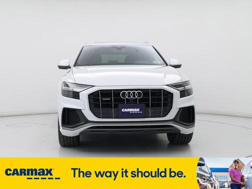 2021 Audi Q8 Premium Plus