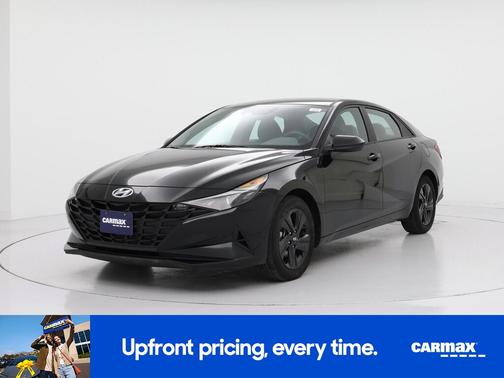 Black 2023 Hyundai ELANTRA SEL