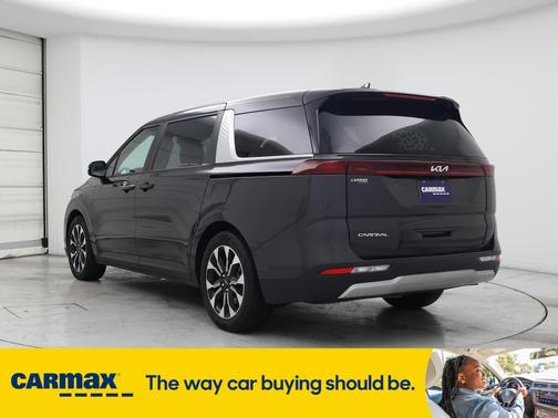2024 Kia Carnival EX