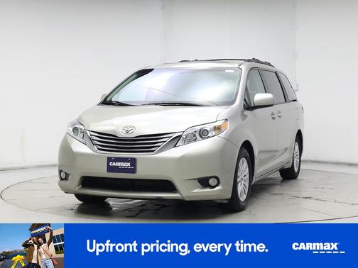 2017 Toyota Sienna XLE