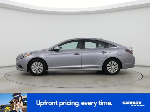 2017 Hyundai SONATA Hybrid SE
