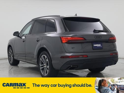 2025 Audi Q7 Premium Plus