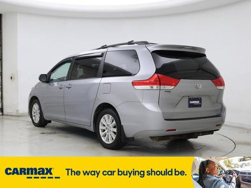 2014 Toyota Sienna XLE