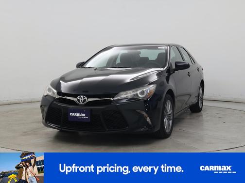 Black 2017 Toyota Camry SE