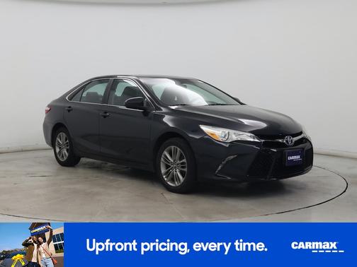 Black 2017 Toyota Camry SE